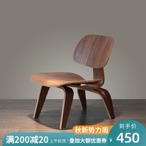 Short middle-aged fashion simple reading backrest chair Small apartment modern vintage solid wood casual coffee chair