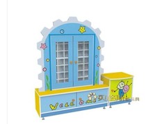 The kindergarten cartoon mouth cup stand in the shape of a