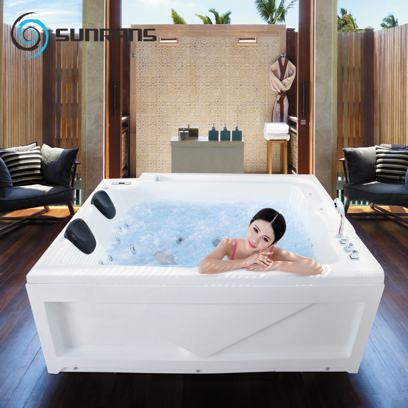 尚雷仕双人冲浪按摩浴缸亚克力 情侣家用浴盆成人独立式恒温加热_7折