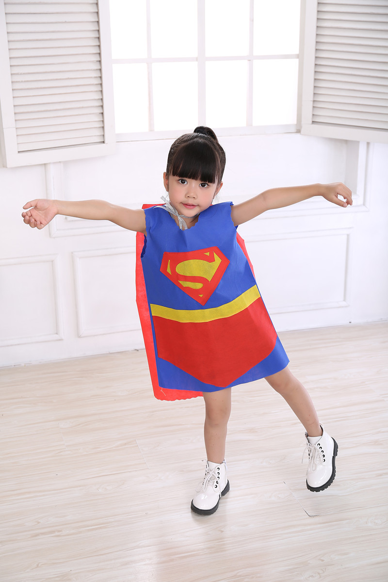 万圣节服装环保服装儿童时装秀演出服手工超人幼儿园亲子走秀表演