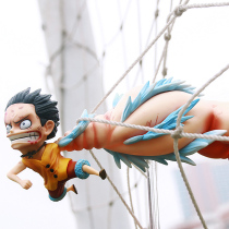 One Piece Luffy hand-held three-file limited edition model doll