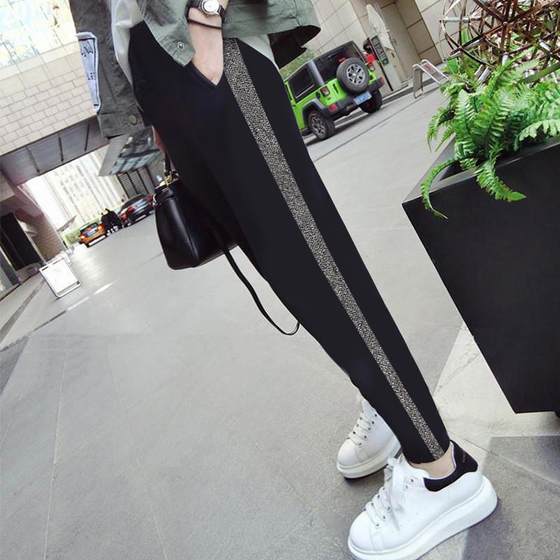 Maternity clothing, spring and autumn fashion sports pants, trendy mother leggings, casual pregnant belly trousers
Maternity clothing, spring and autumn fashion sports pants, trendy mother leggings, casual pregnant belly trousers