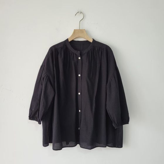 5 new spring and summer women's round neck loose slim and versatile long-sleeved shirt top women's casual shirt
5 new spring and summer women's round neck loose slim and versatile long-sleeved shirt top women's casual shirt