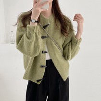 2021 Spring New Gentle Horn Button Solid Color Long Sleeve Sweater Crewneck Knitted Cardigan Jacket Autumn Wear