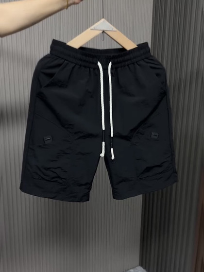 Men's summer thin quick-drying shorts 2025 new fashion trend versatile youth solid color simple beach pants trendy
Men's summer thin quick-drying shorts 2025 new fashion trend versatile youth solid color simple beach pants trendy