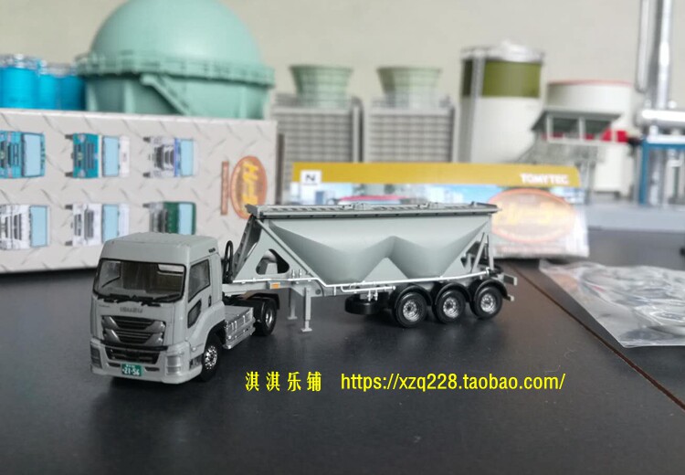 Модель машины tomytec㊣1：150拖车10弹 五十铃三菱 ud日野  集装箱化学品挂车