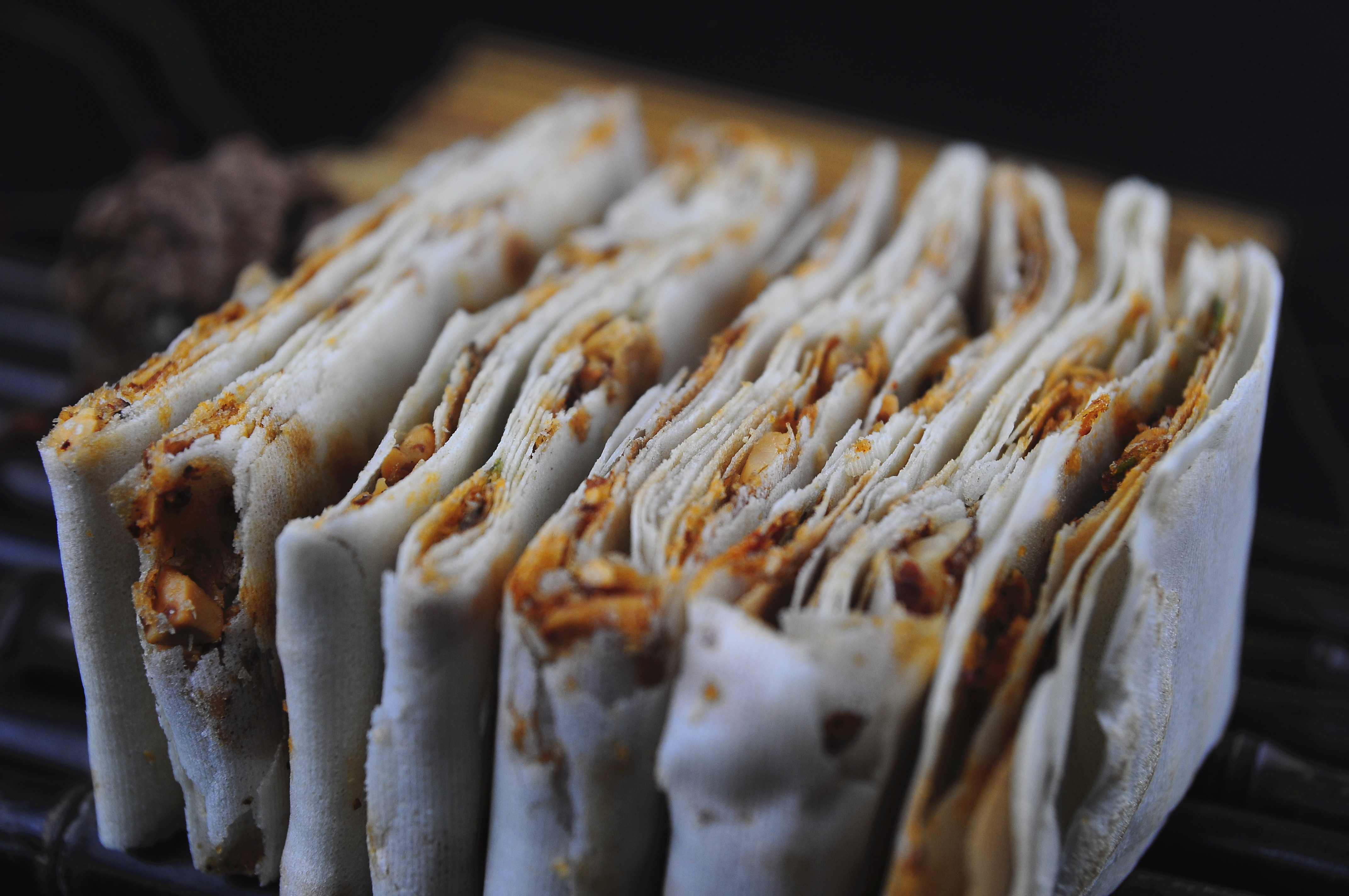 山东特产农家纯手工粗粮杂粮煎饼 夹心无糖 香酥煎饼 香辣花生味