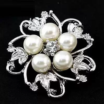 When shipping hyperlinks Korean version of the popular alloy rhinestone pearl brooch 1009JUOBY