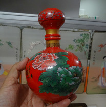 Wine bottle collection ornaments red porcelain Gold Gold peony wine bottle fine porcelain wine Ware art modeling bottle real photo