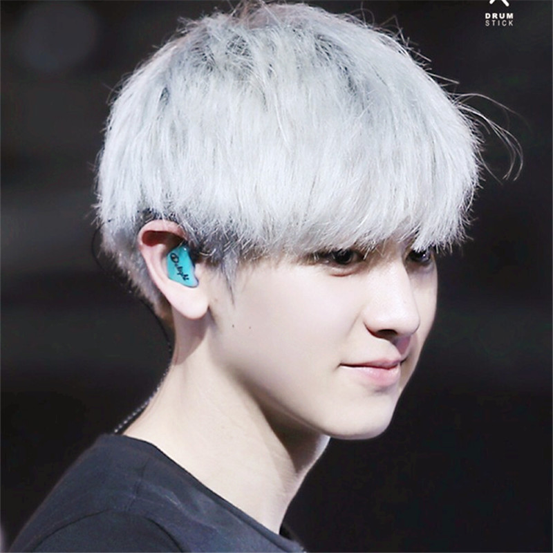 时尚男生假发短发斜刘海韩版帅气逼真奶奶灰短直发蓬松白色假发套_7折