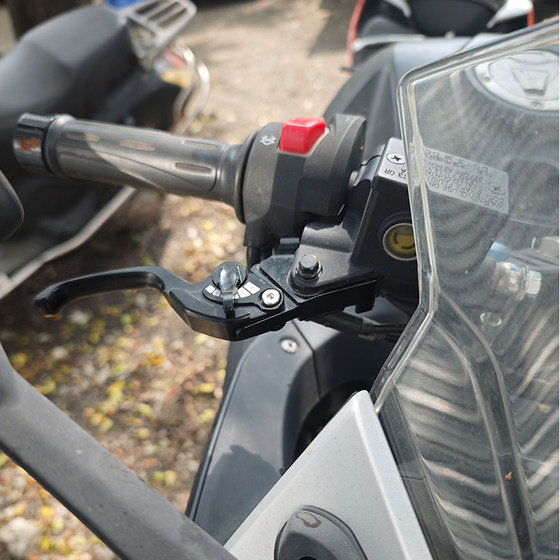 괴짜 SA GSX155F 오토바이 수정 짧은 2 손가락 제동 클러치 혼 트롤리 액세서리에 적합합니다. 괴짜 SA GSX155F 오토바이 수정 짧은 2 손가락 제동 클러치 혼 트롤리 액세서리에 적합합니다.