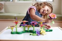 Spot American Green Toys cosmos Garden Girl flower arrangement toy childrens Enlightenment flower arrangement