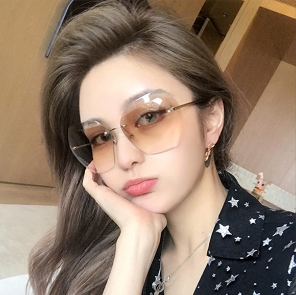 ins and European personalities No rims polygonal sunglasses cut lenses Gradual Grey tea Color Large-frame Female Tide Sunglasses