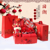 Chinese style autumn and winter newborn gift girl Full Moon 100 days one year old gift plus velvet baby baby gift box set