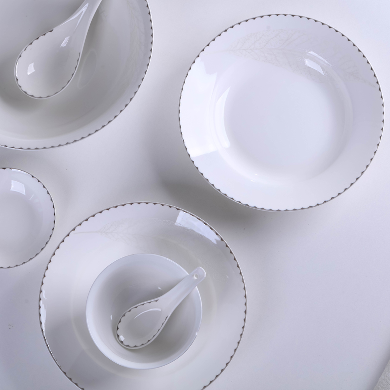 Jingdezhen ceramic bowl combination suit ipads bowls disc 28 head tableware household contracted microwave dish bowl