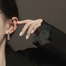 Wang Yibo same model 2020 New Tide simple cold wind earrings Korean sterling silver female earrings small cool men clip