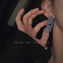 Korean simple blue chain earrings female ins tide cold wind acrylic earrings sweet temperament versatile earrings