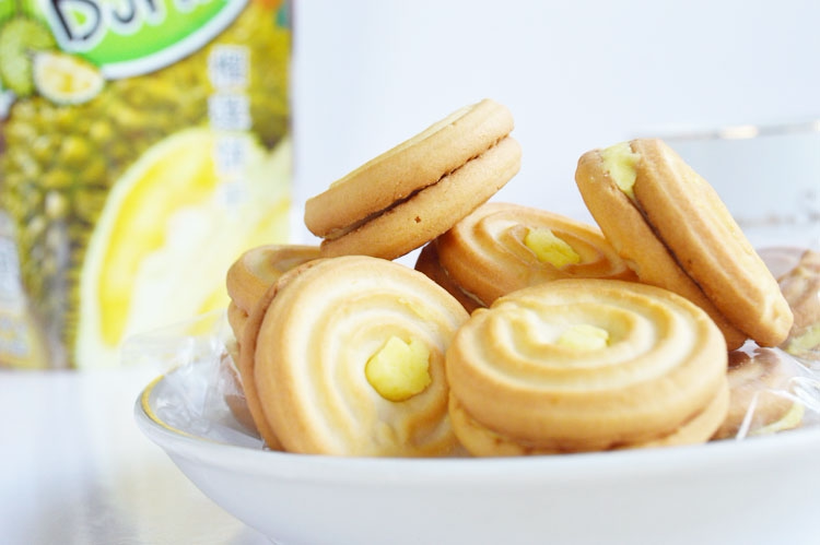 泰国代购mix榴莲饼干vfoods夹心饼干曲奇75g休闲零食泰国原装正品