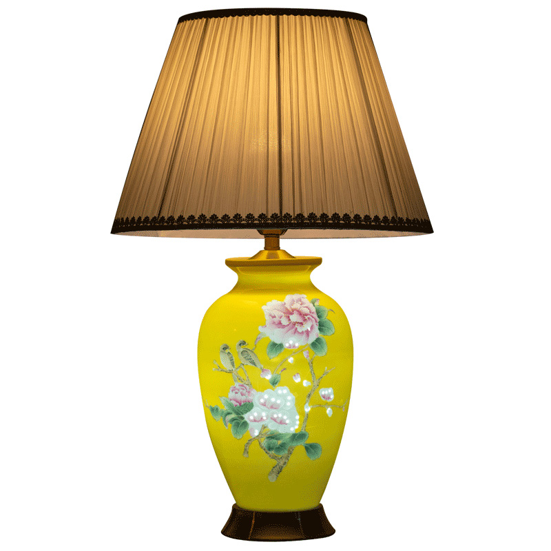 Jingdezhen ceramics blooming flowers, yellow emperor vase lamp bedside lamp of new Chinese style household adornment furnishing articles