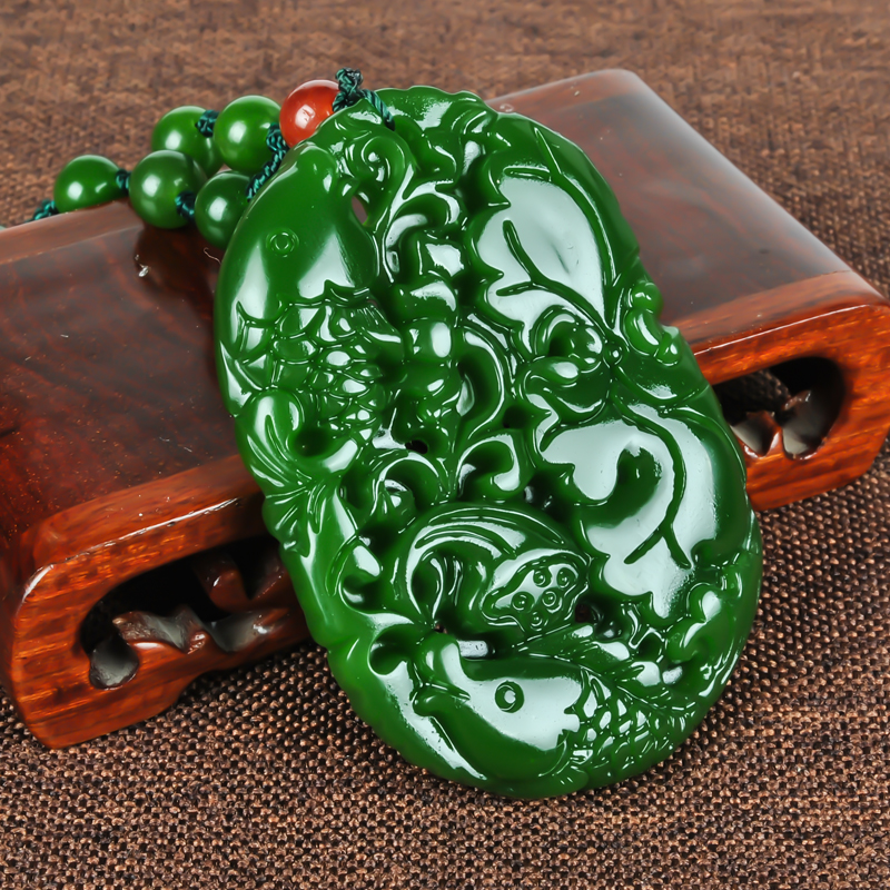 xinjiang hotan jade fish pendant seed material jasper fish sweater chain pendant