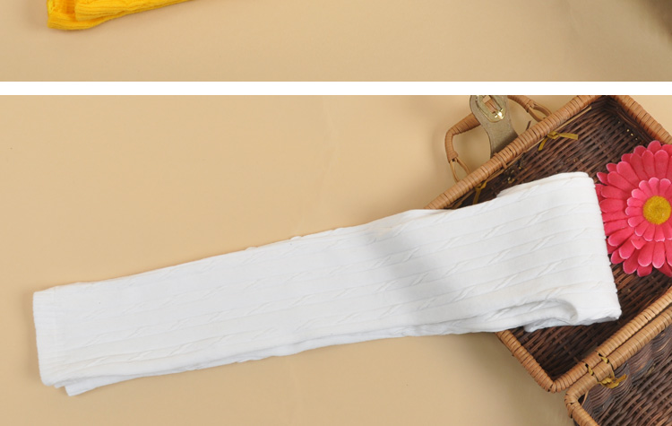 中心龙首页 >> 熊熊部落瑶瑶 >> 童装2017春秋装新款女童韩版打底裤