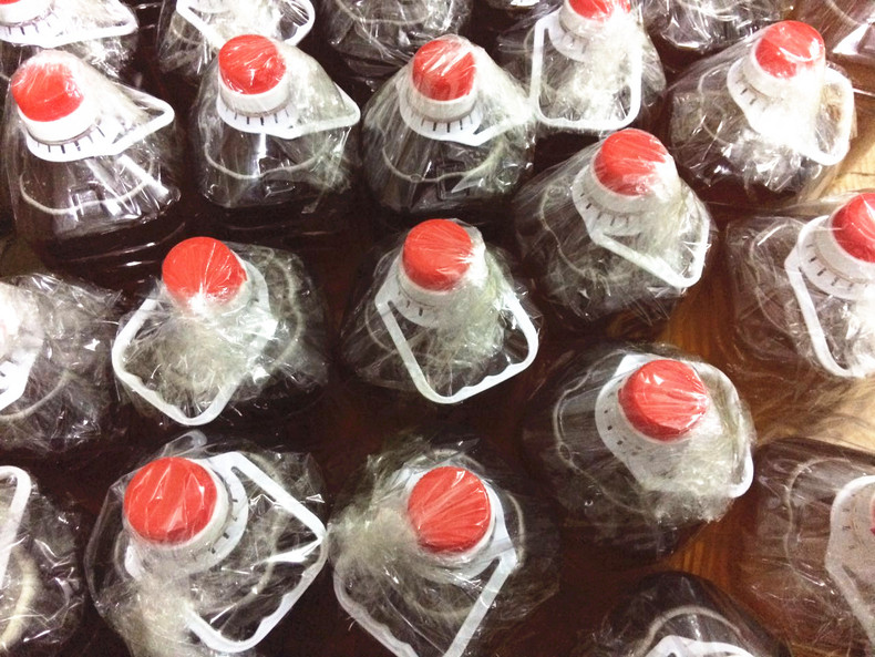 1.8升包邮纯花生油农家花生油农家自榨体育app万博manbet_万博manbet 下载app_万博app安装了不能使用压榨食用油天然花