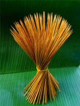 Grilled carbonized black bamboo skewers oil skewers fine leek skewers skewers 2 0*20 25 30 35cm 9 6kg