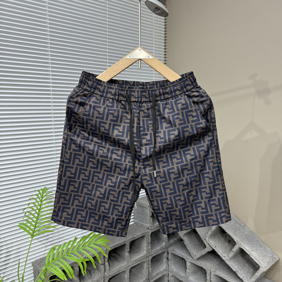 Fashionable brand quick-drying shorts men's summer thin versatile fashionable beach pants European straight-leg casual five-point pants mid-pants men
Fashionable brand quick-drying shorts men's summer thin versatile fashionable beach pants European straight-leg casual five-point pants mid-pants men