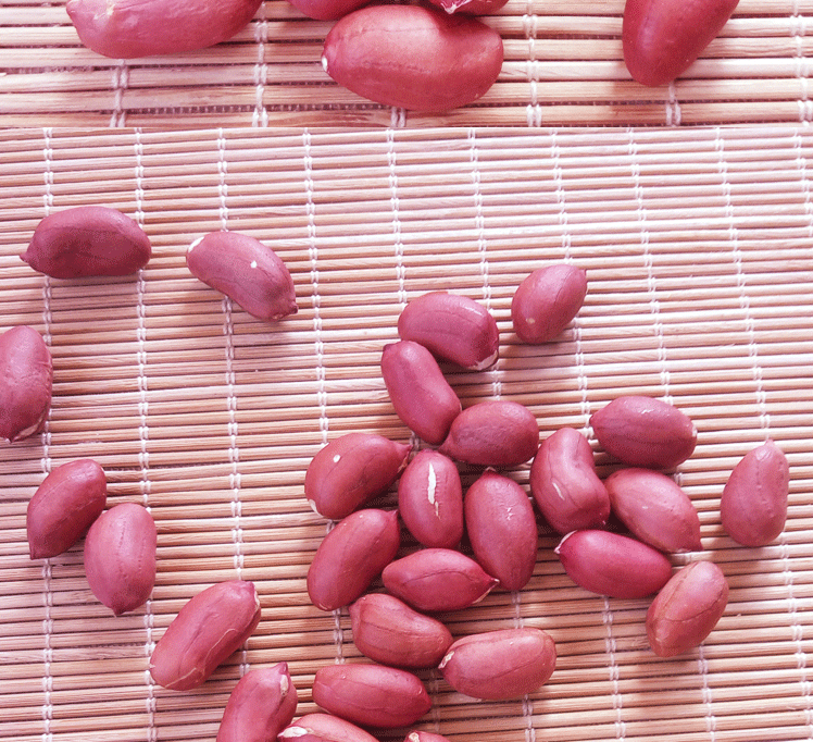 红衣花生米500g 红皮小粒生花生仁四粒红花生新货农家产包邮_7折现价