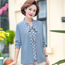 Middle-aged base shirt womens spring and autumn long-sleeved T-shirt new spring suit middle-aged mother fake two-piece top