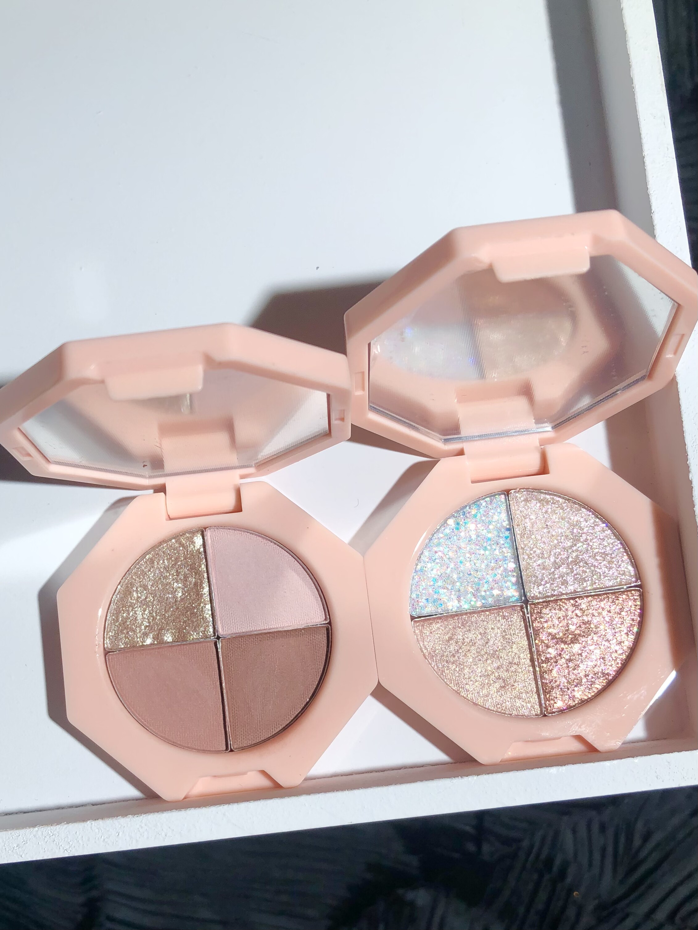 colorrose/眼影盘ins超火小众平价学生眼影闪粉珠光防水小盘便携