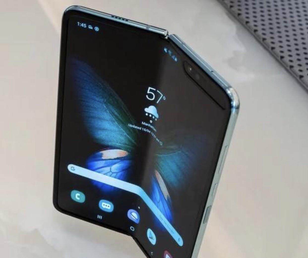 对于cpu核心数,三星galaxyfold一改从前4大核 4小核的方式,成就了现在