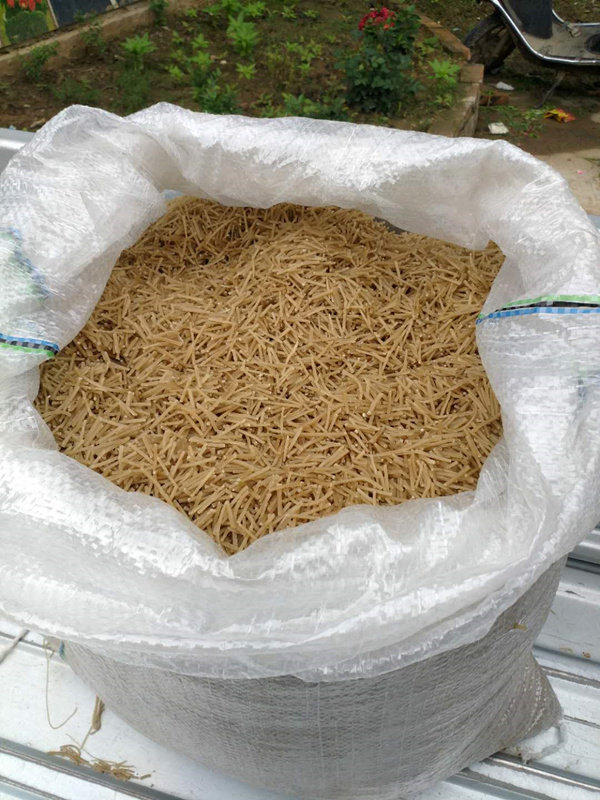 红薯地瓜碎粉条红薯粉条渣包子饺子馅专用碎粉条渣碎细粉5斤包邮