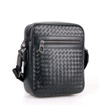 Hong Kong men 2022 new casual leather shoulder bag small business tide large capacity skinny bag