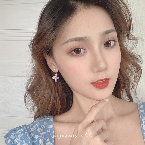 요정 전화 ~ 보라색 4- 페탈 플라워링은 여성을위한 4- 페탈 플라워링, 하나는 단순하고 개인화 된 일본어와 한국 귀걸이를 착용합니다. 요정 전화 ~ 보라색 4- 페탈 플라워링은 여성을위한 4- 페탈 플라워링, 하나는 단순하고 개인화 된 일본어와 한국 귀걸이를 착용합니다.