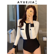 2021 new swimwear womens one-piece conservative thin belly cover diving long sleeve sunscreen hot spring ins swimwear