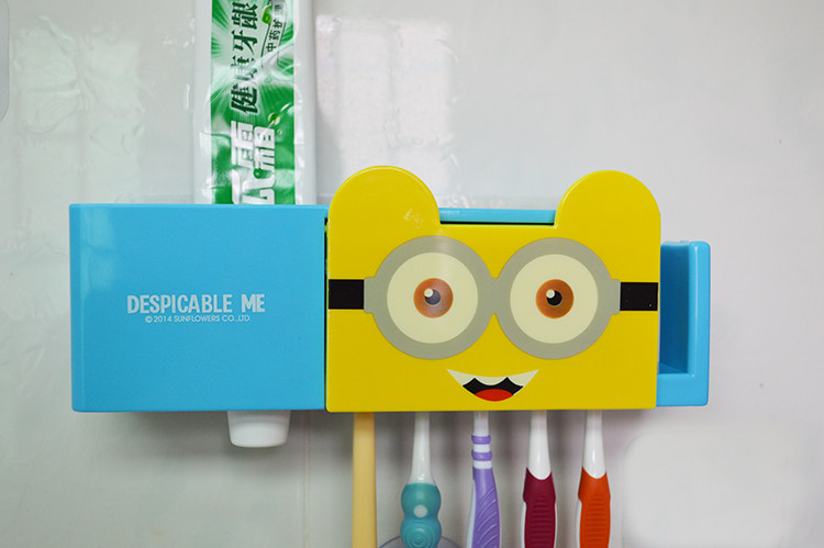 可爱卡通牙刷架牙具座吸盘式免打孔收纳架带盖套装家庭五支牙刷挂_7折