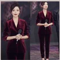 Annual meeting host dress female 2021 spring and autumn new gold velvet suit suit temperament beauty industry work clothes two-piece set