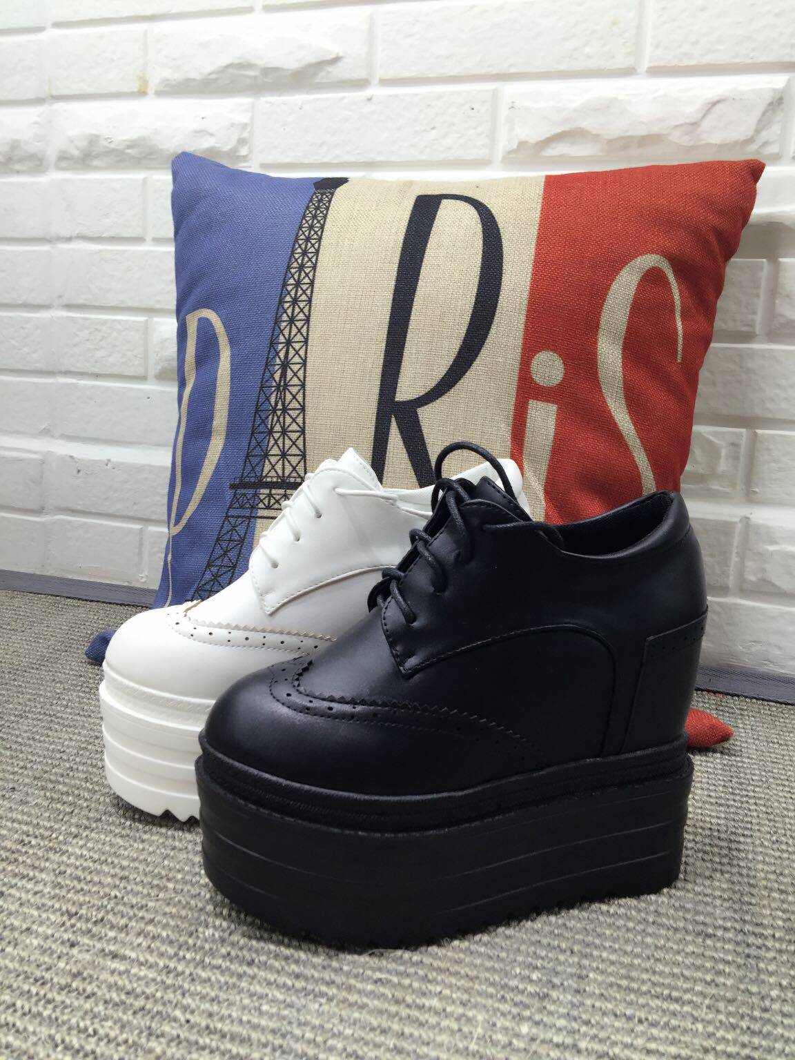 2017冬季坡跟14cm松糕内增高防水台休闲厚底鞋女系带超高跟短靴潮