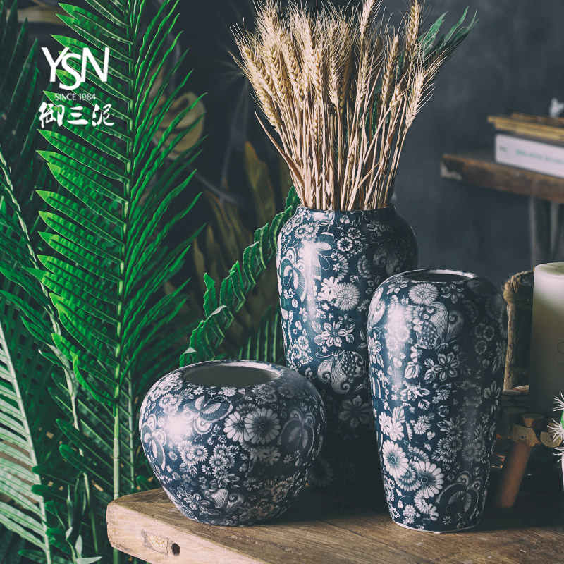 Royal blue and white vase three mud mesa of jingdezhen ceramic flower arranging furnishing articles of American new Chinese zen sitting room adornment