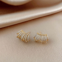 A D Hepburn stud earrings women 2021 new trend Korean fashion earrings simple temperament Net red ear ornaments