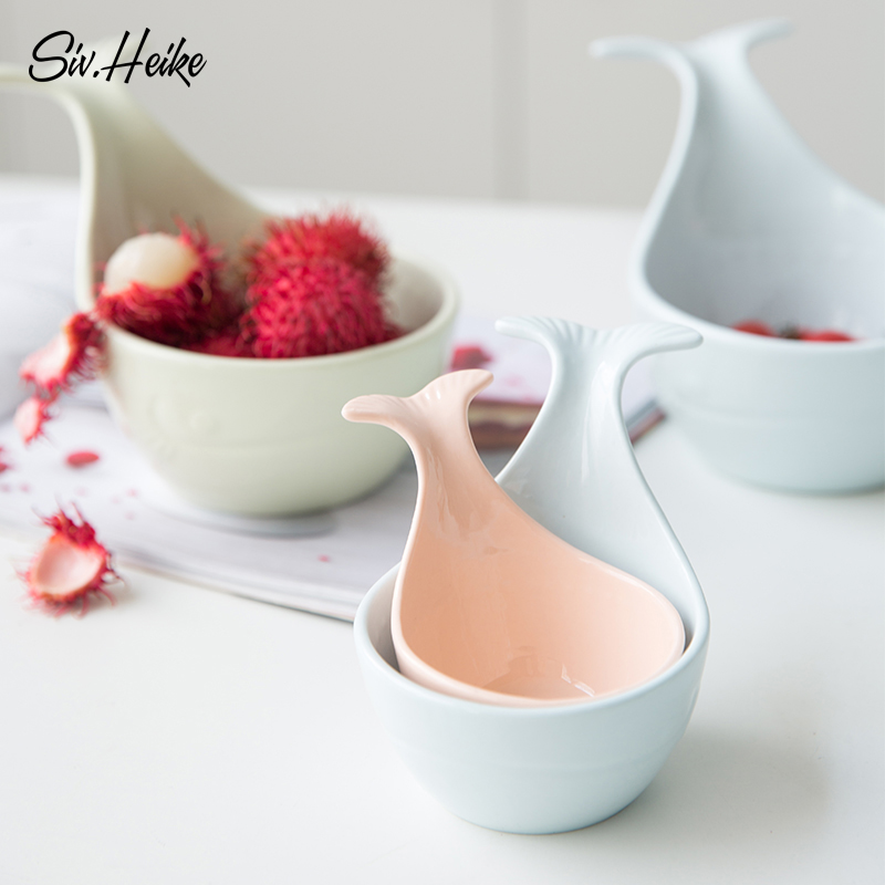 Japanese creative lovely home whale tableware ceramic bowl dessert snacks snacks grilled breakfast bowl bowl such as dishes