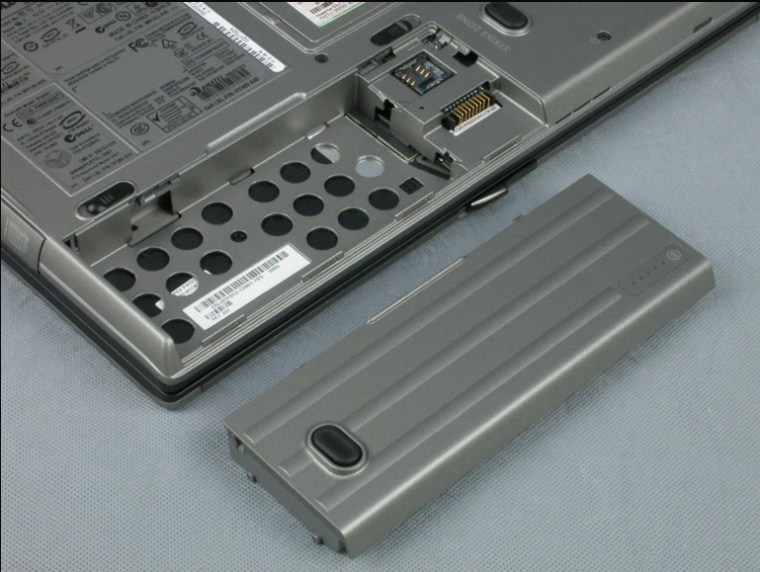 Dell Latitude D630 14 COM Dell Latitude D630 14 COM