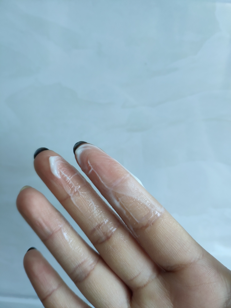 平价海蓝之谜添加精华液的洗面奶好不好用,价格是多少钱呢,第4张 平价海蓝之谜添加精华液的洗面奶好不好用,价格是多少钱呢,第4张