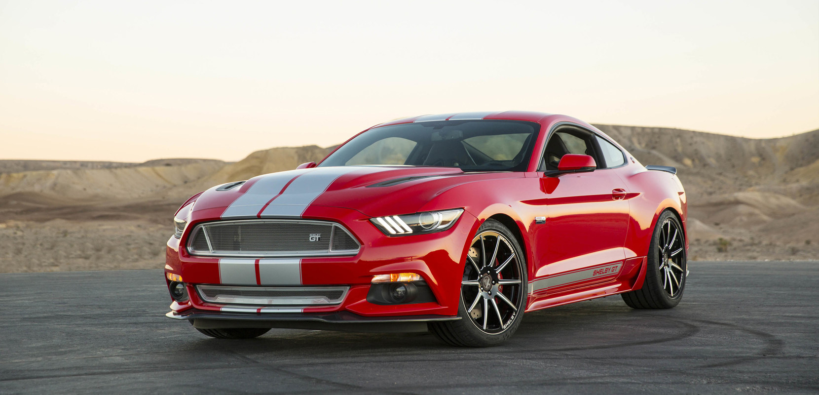 一,福特野马(mustang)双门跑车