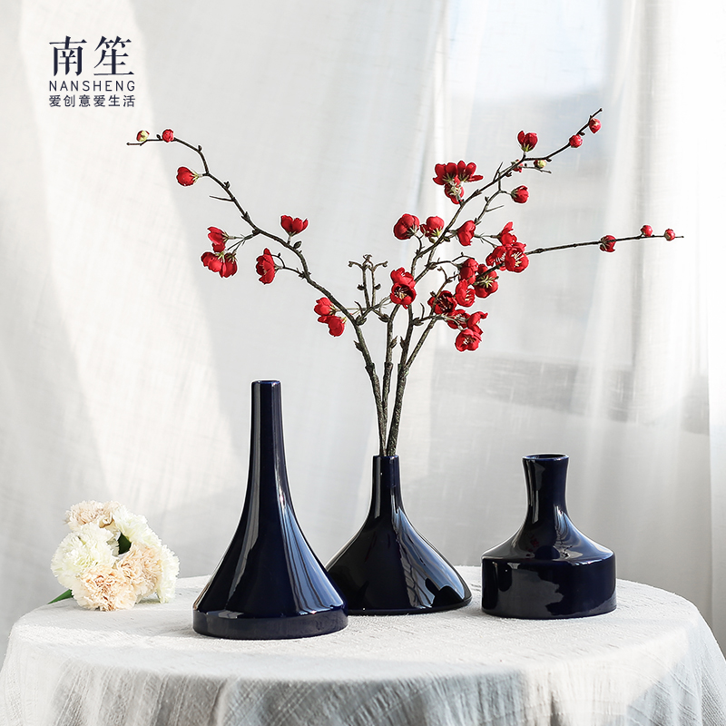 Nan sheng I and contracted household act the role ofing is tasted blue ceramic vases, dried flower simulation flower, mesa place flower arrangement