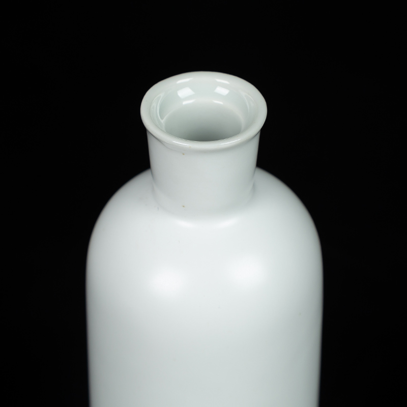 Jingdezhen ceramic bottle. Two small white liquor bottles little hip empty bottles creative sealed jars customization