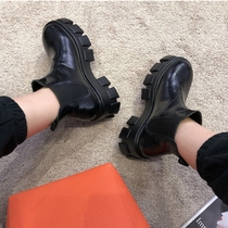 Guan Xiaotong The same shoes patent leather muffin thick-soled booties womens real leather velvet gear heightening Chelsea Boots Martin boots