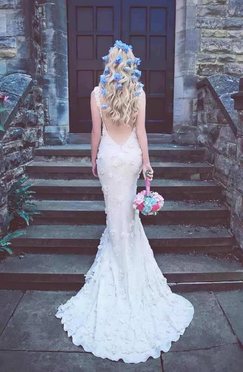 一袭圣洁婚纱,一个幸福的故事