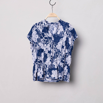 Stock Tailstock Summer Fashion Casual V Collar Embroidery Tightness Waist Thin Loose 100 hitch short sleeve T-shirt